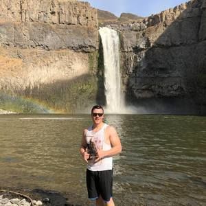 Meet your Posher, Kyle